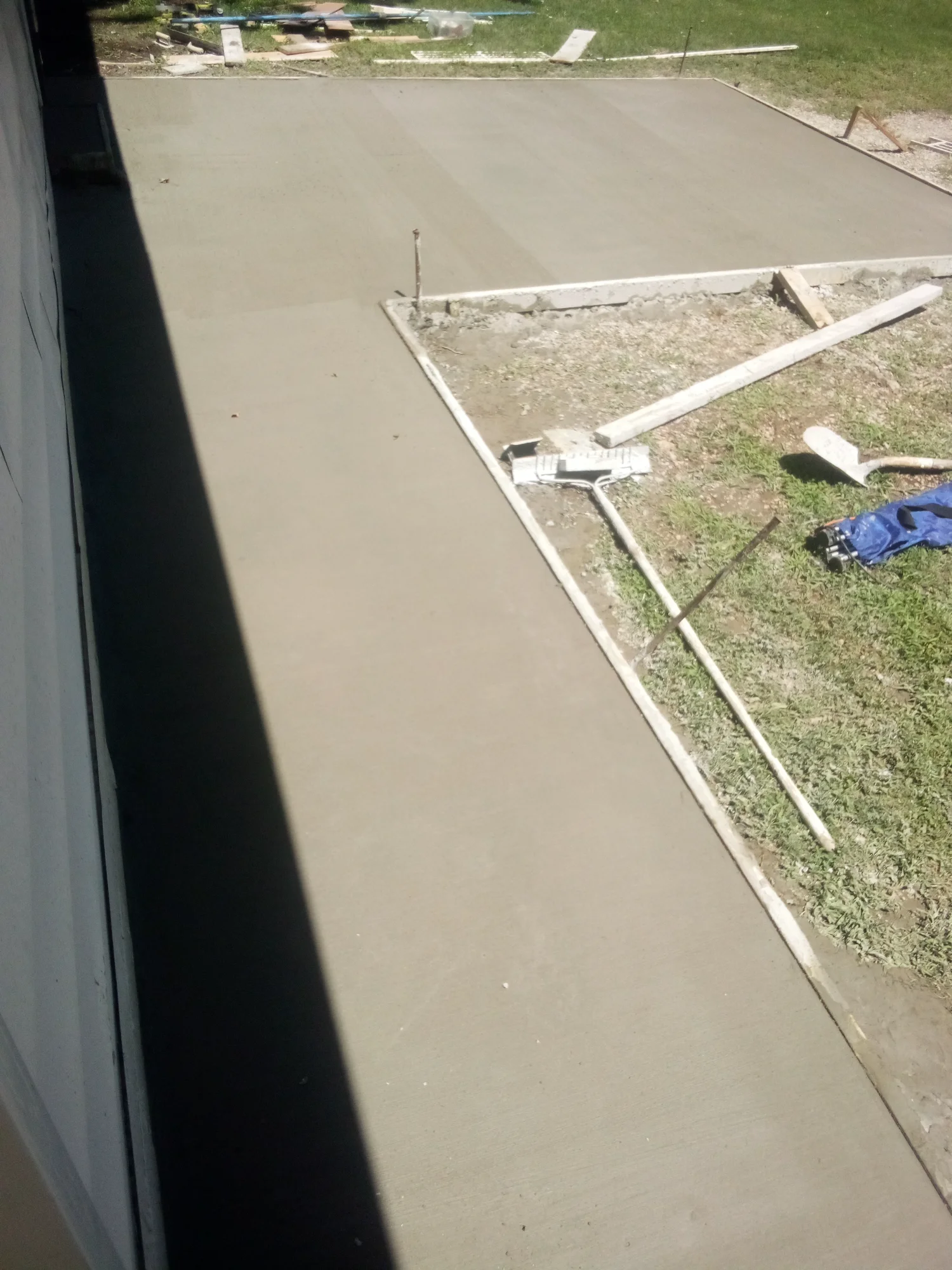 Driveway & Sidewalk